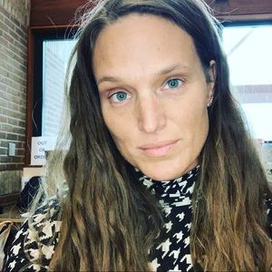 Meet your Posher, Leah